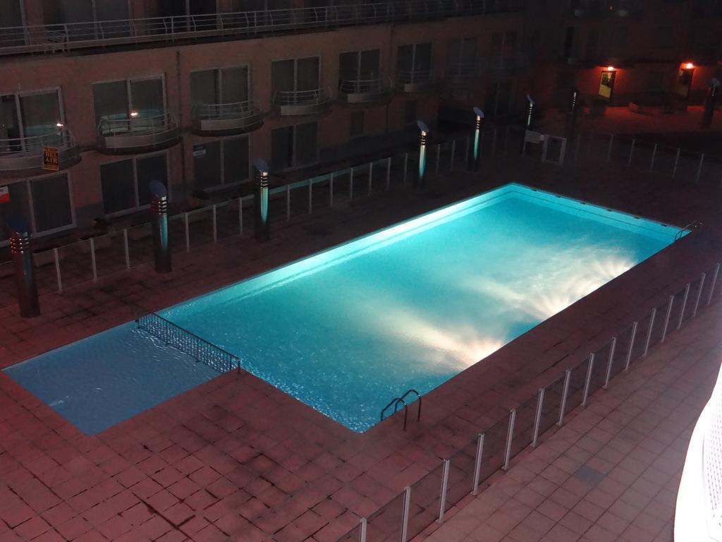 Appartement Zeezicht 奥斯滕德 客房 照片